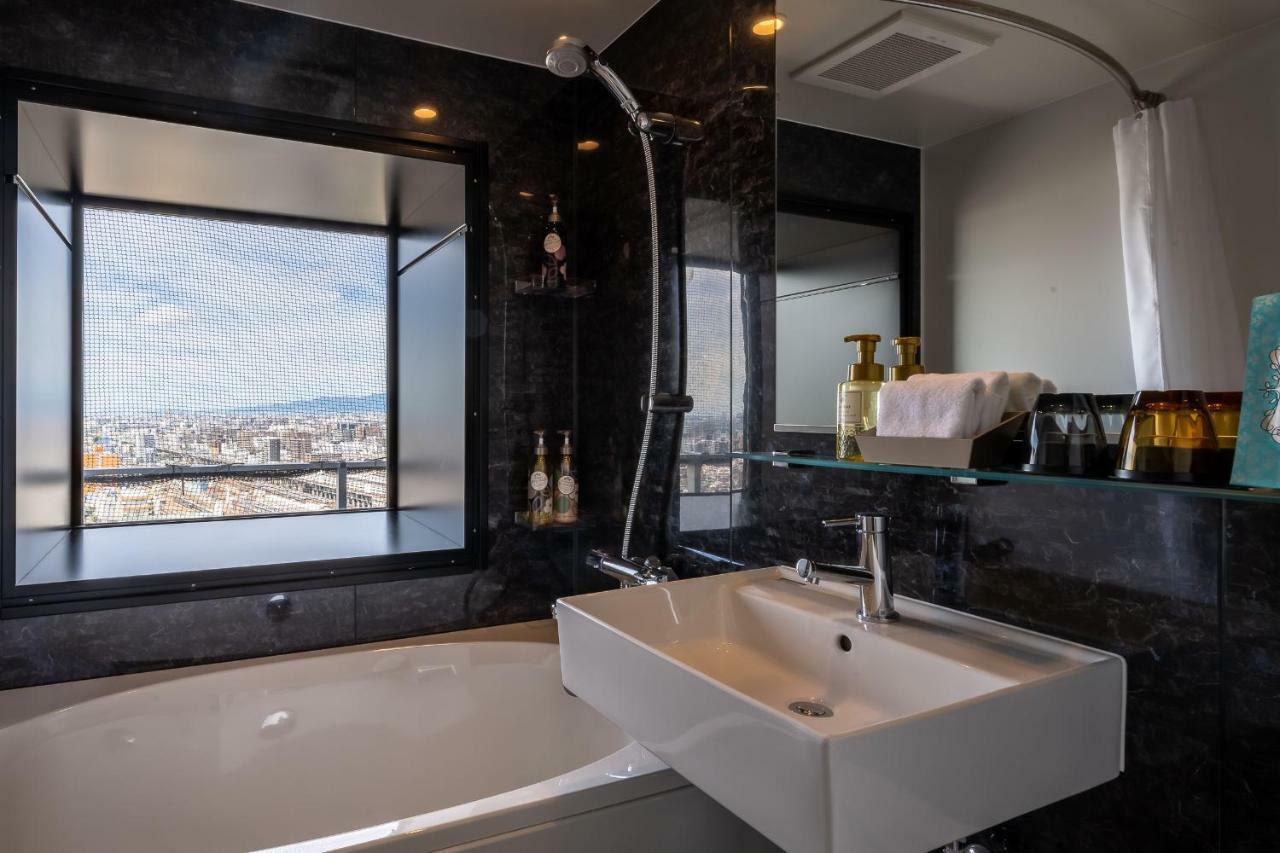 Hotel Wbf Shin-Osaka Skytower Zewnętrze zdjęcie