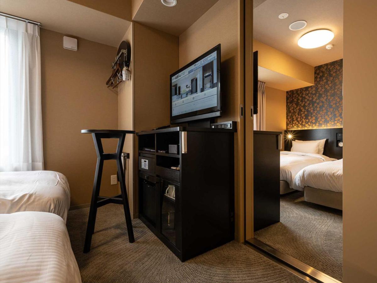 Hotel Wbf Shin-Osaka Skytower Zewnętrze zdjęcie